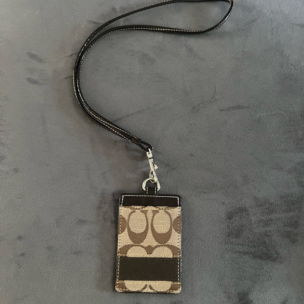 NWOT Coach ID Lanyard In Signature Canvas AUTHENTIC